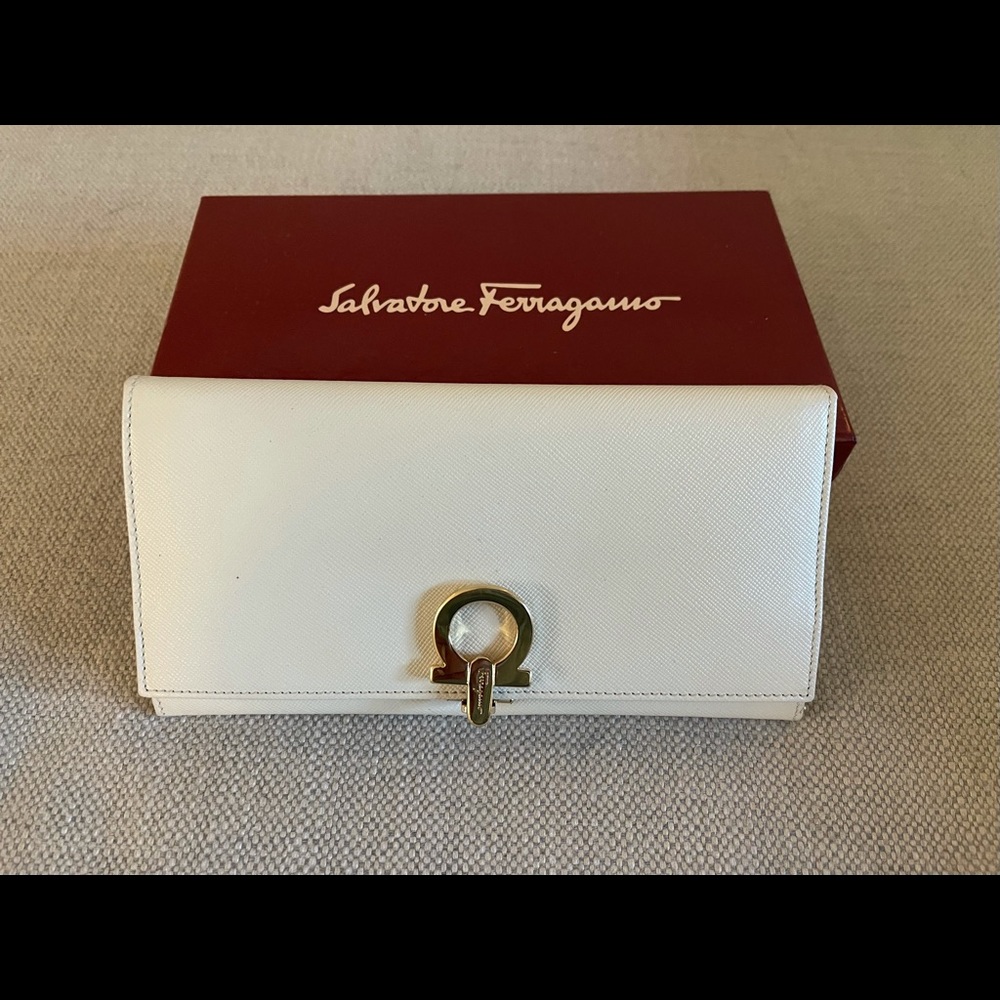 Salvatore Ferragamo leather wallet